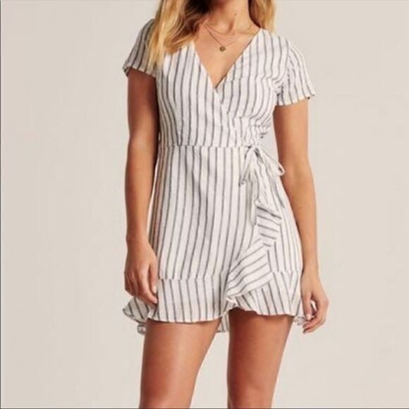 Abercrombie & Fitch White Blue Striped Wrap Ruffle Mini Dress - Picture 1 of 9